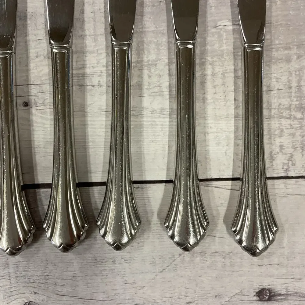 Oneida BANCROFT‎ Stainless Steel Flatware Set Of 7 Dinner Knives